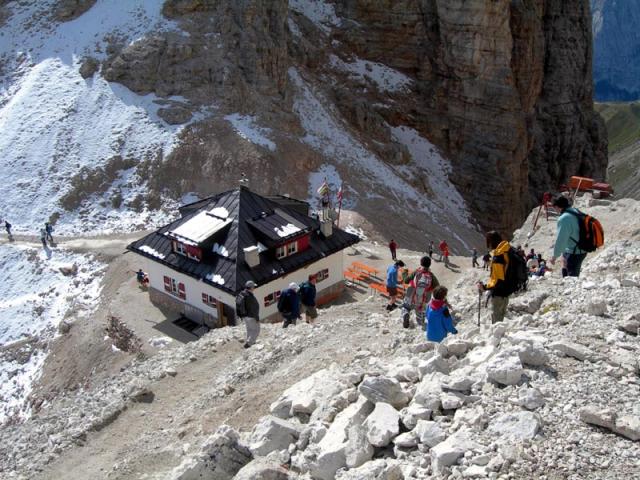 Rifugio Forcella Pordoi - Sass Pordoi - gruppo del Sella